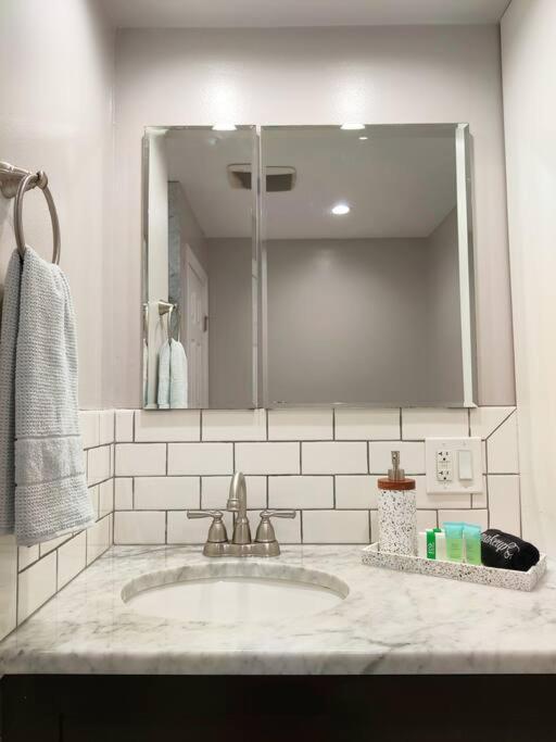 Charming 1Bdr In Central Rittenhouse Square With Patio Hosted By Stayrafa Philadelphia Buitenkant foto
